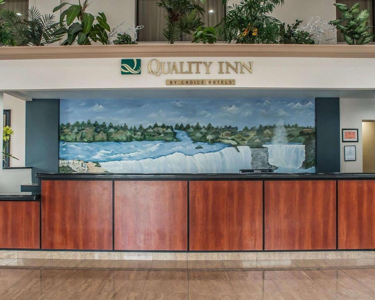 Quality Inn - Niagara Falls Blvd Екстер'єр фото