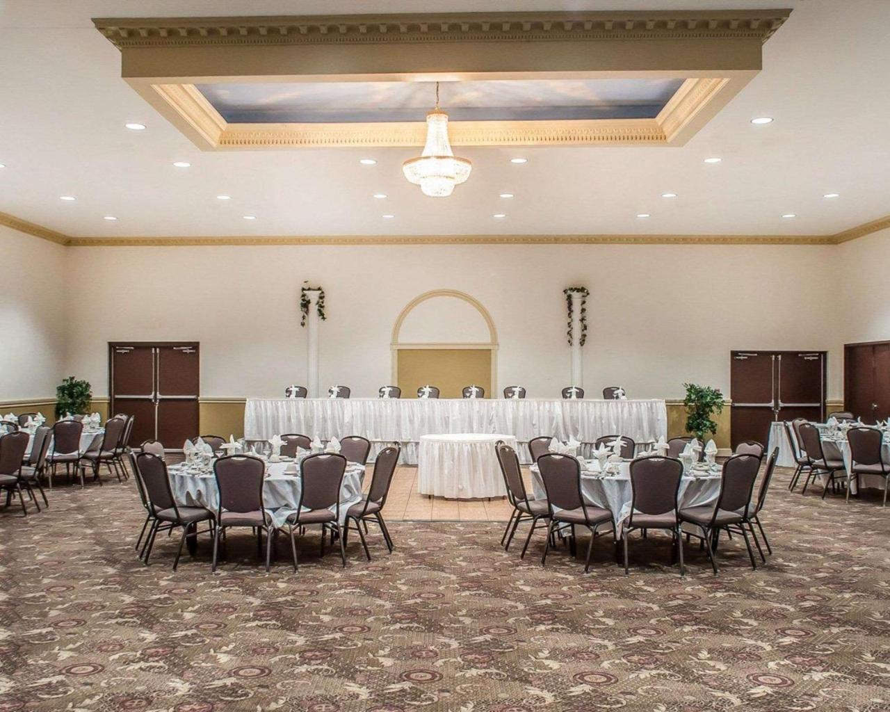 Quality Inn - Niagara Falls Blvd Екстер'єр фото