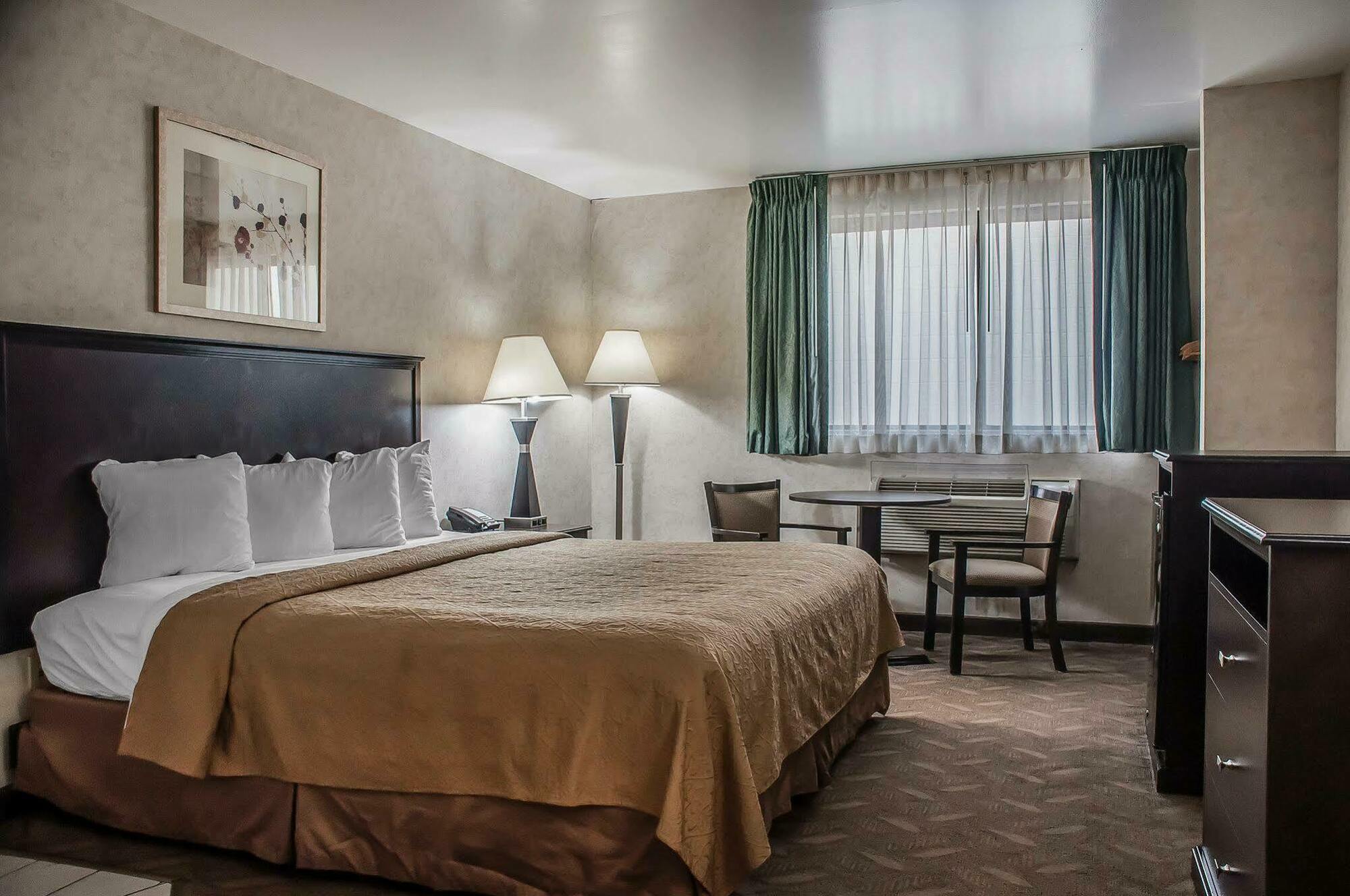 Quality Inn - Niagara Falls Blvd Екстер'єр фото